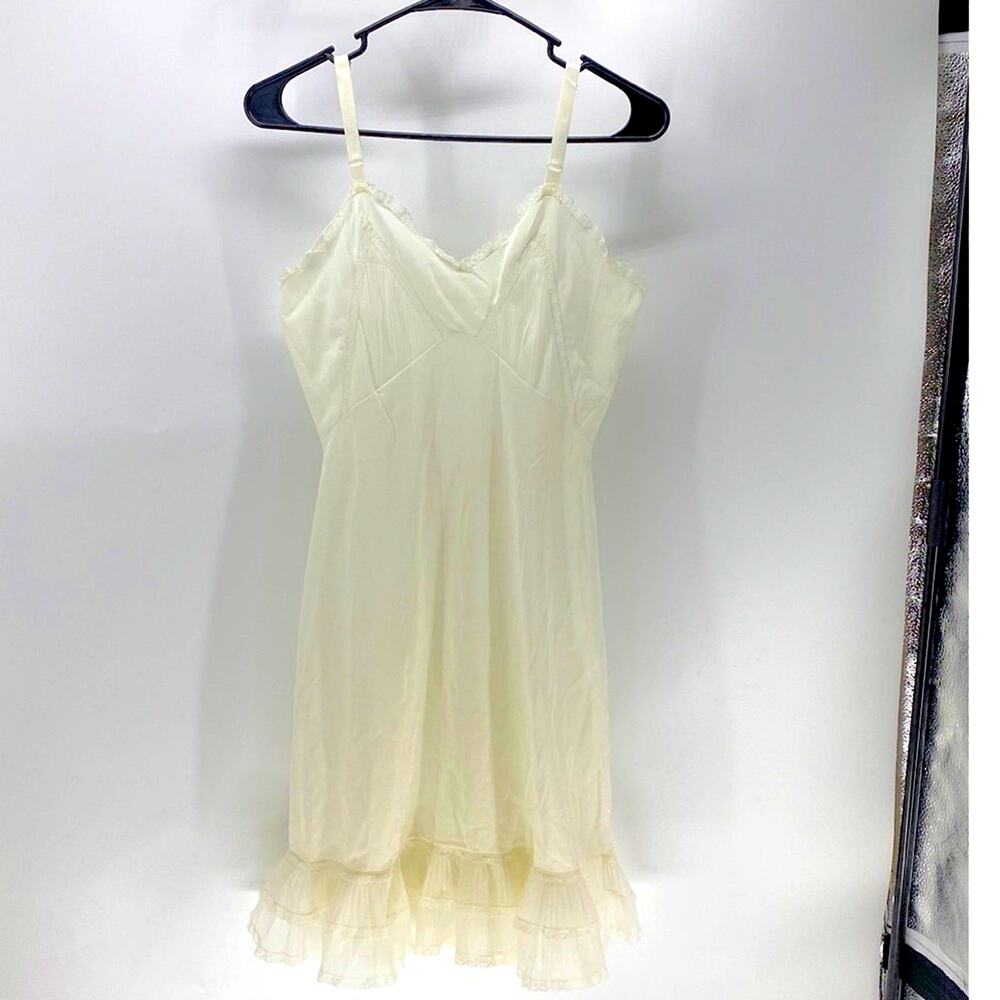 Vintage Sans Sauci cream colored adjustable strap slip dress cottage size XS
